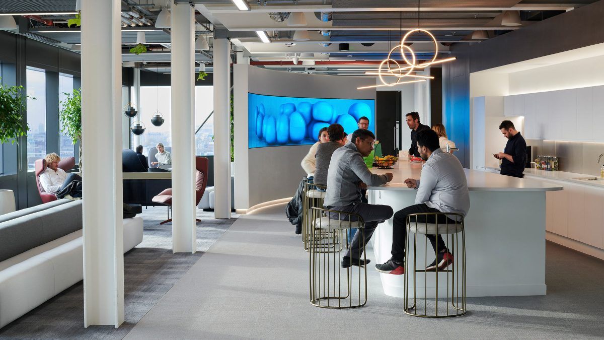 làm sao để tạo ra môi trường bao trùm vừa thúc đẩy sự sáng tạo và hiệu quả công việc?