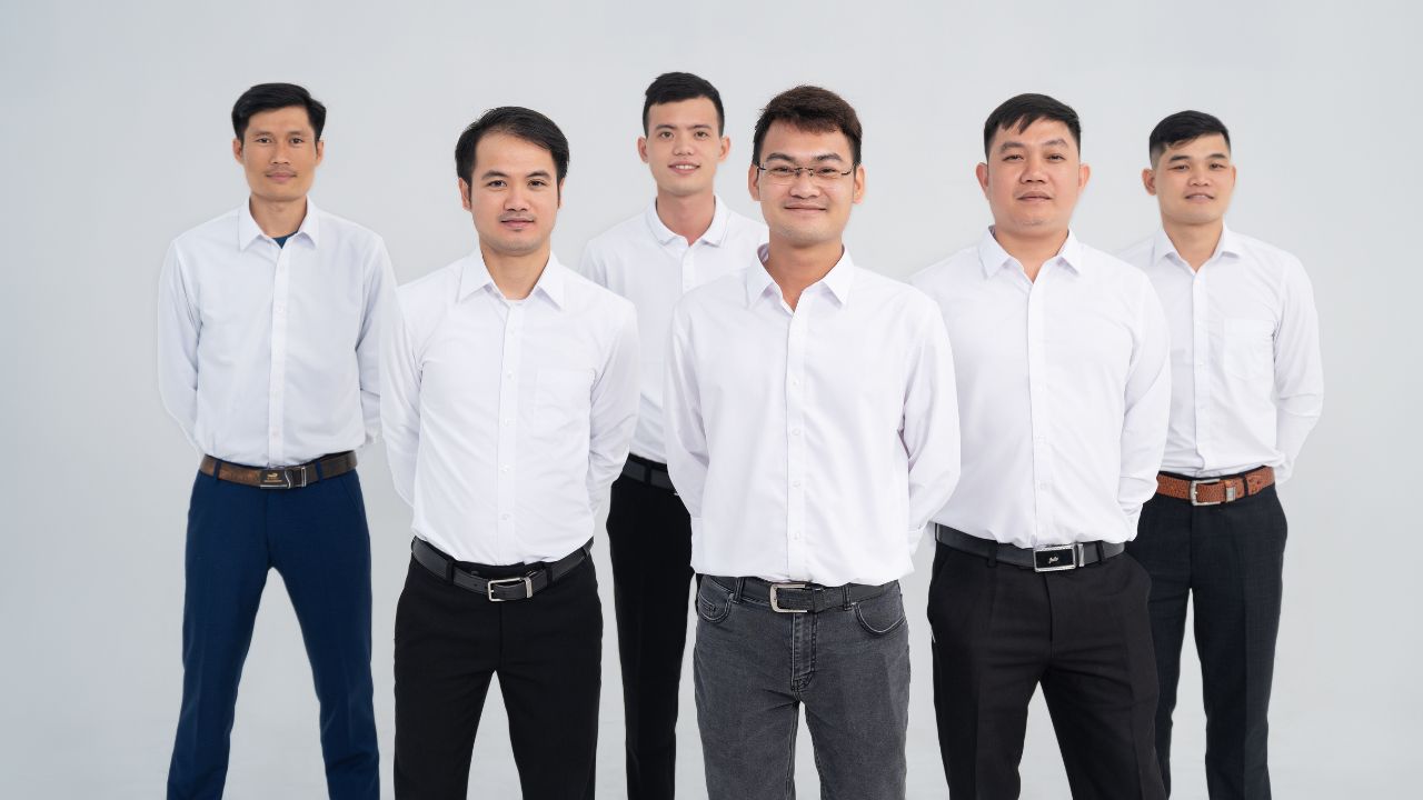 Đội ngũ thi công, giám sát với tinh thần chỉn chu và trách nghiệm tại Zmili Design