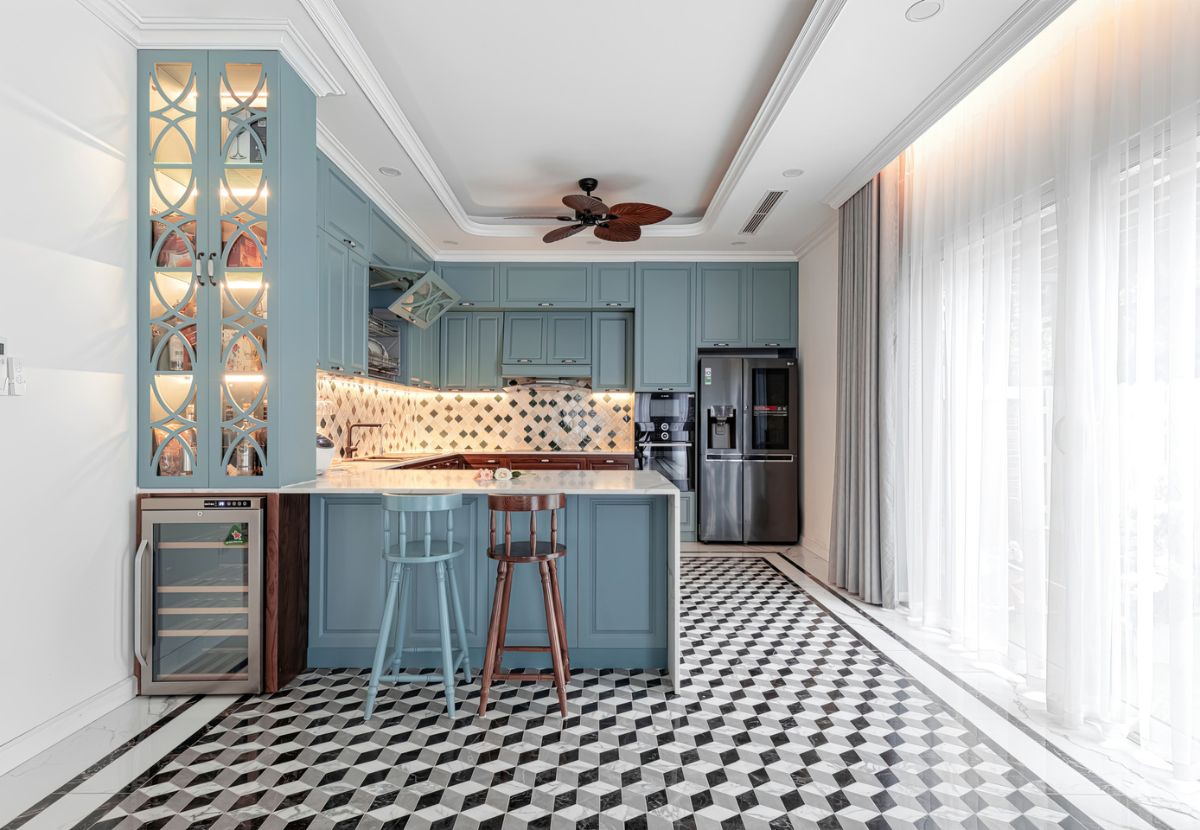 Mẫu nội thất phòng bếp với tone màu xanh pastel đơn giản, tinh tế