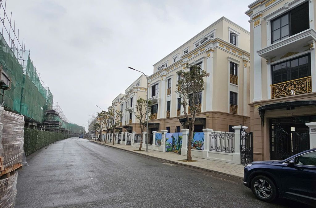 Kiến trúc biệt thự phân khu hoàng gia tại Vinhomes Island Vũ Yên